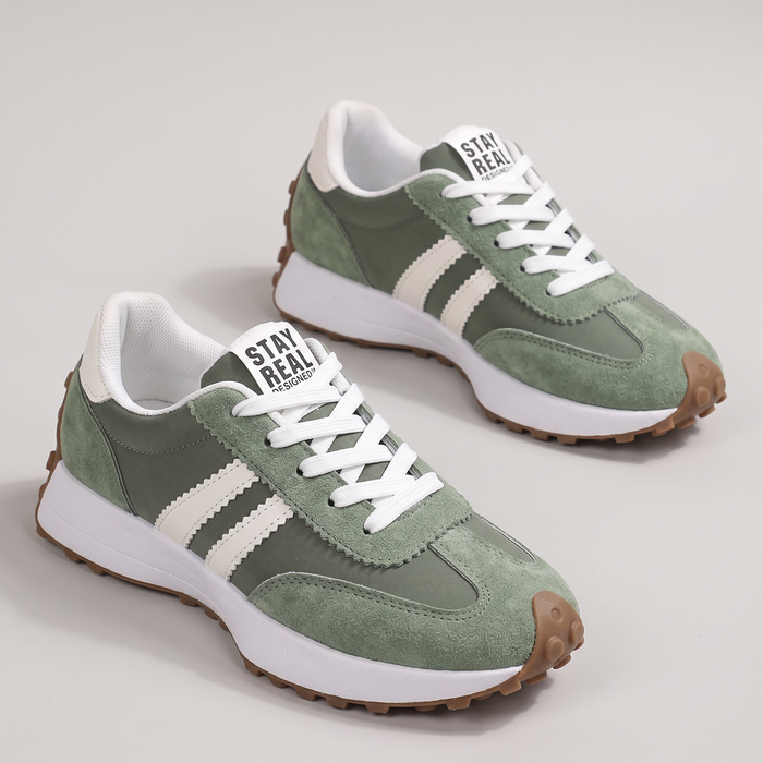 Lekkie i komfortowe buty treningowe AVA