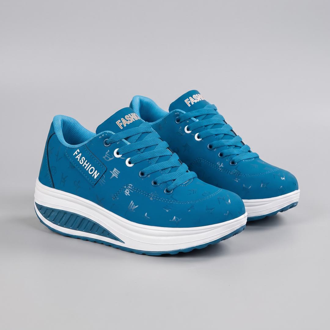 CHLOE SZNUROWANE BUTY SPORTOWE