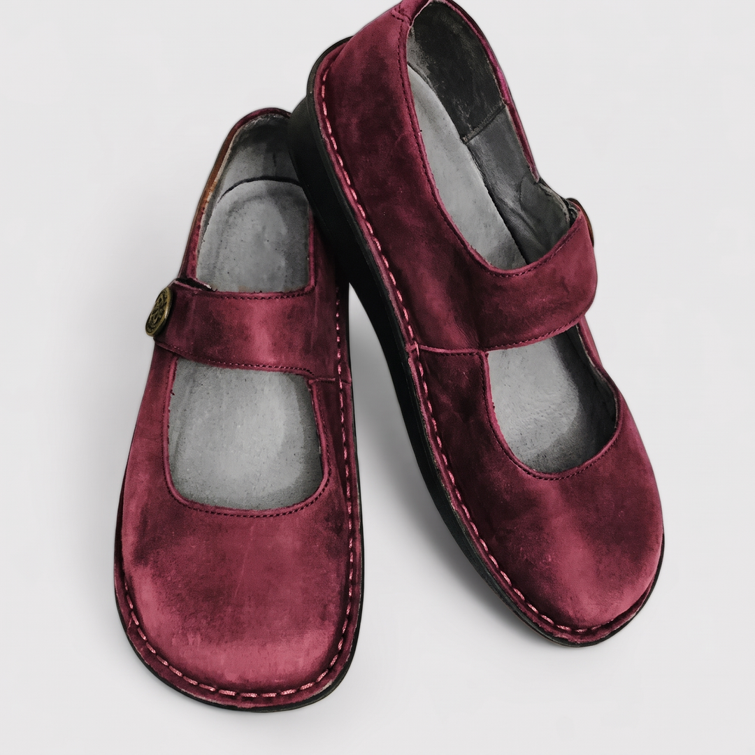 BUTY PŁASKIE Z NAPISEM