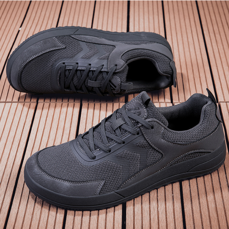 TOBIAS BAREFOOT TrainerS