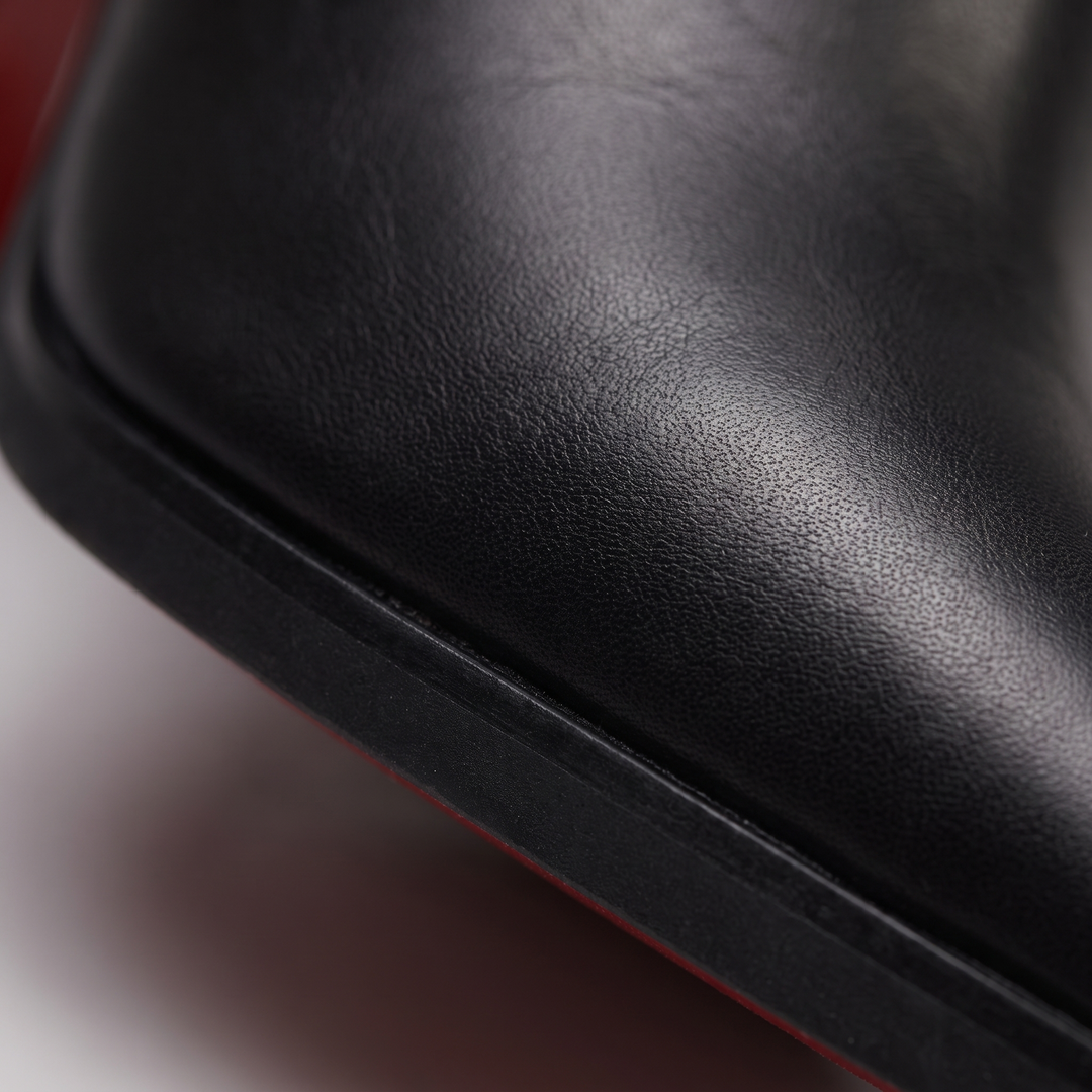 BUTY ISABELLE Z DETALEM PASKA