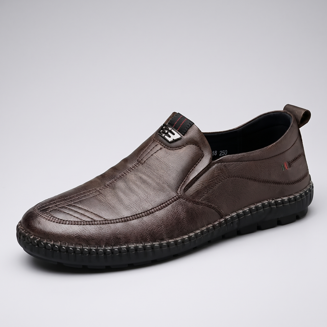 LETNIE BUTY KOMFORTOWE DOUGLAS