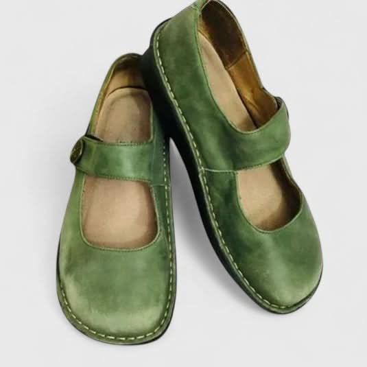 Buty z paskiem klamrowym BEATRIX