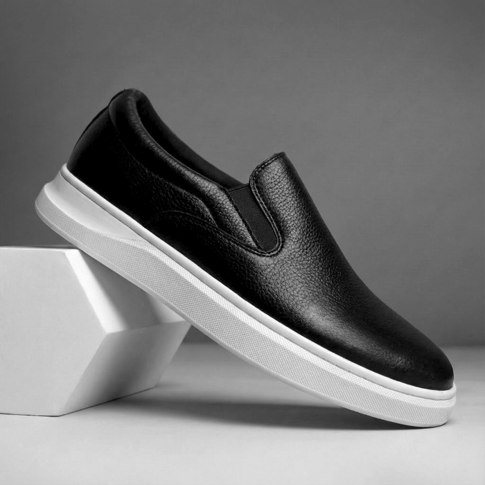 Buty ze skóry licowej FAIRFORD w kolorze czarnym