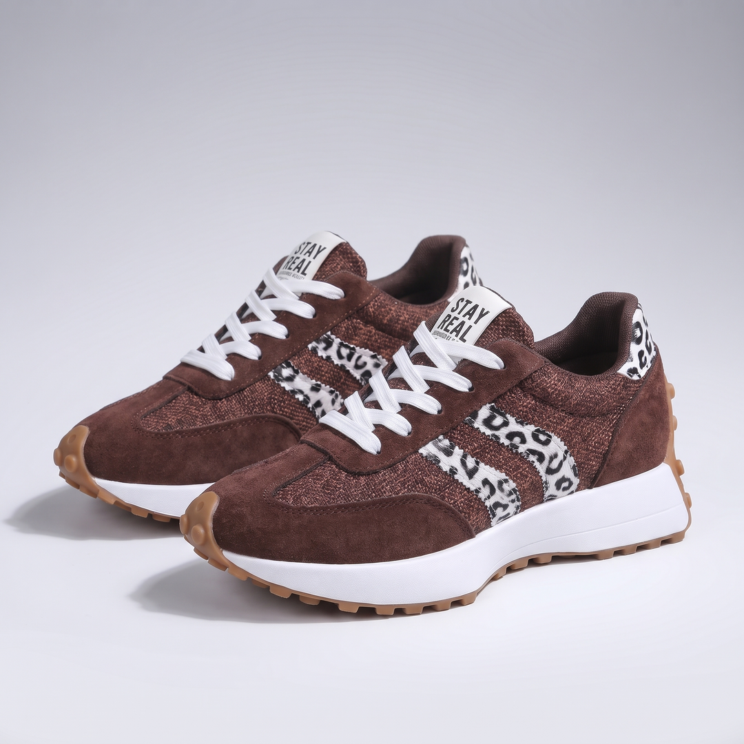 Lekkie i komfortowe buty treningowe AVA