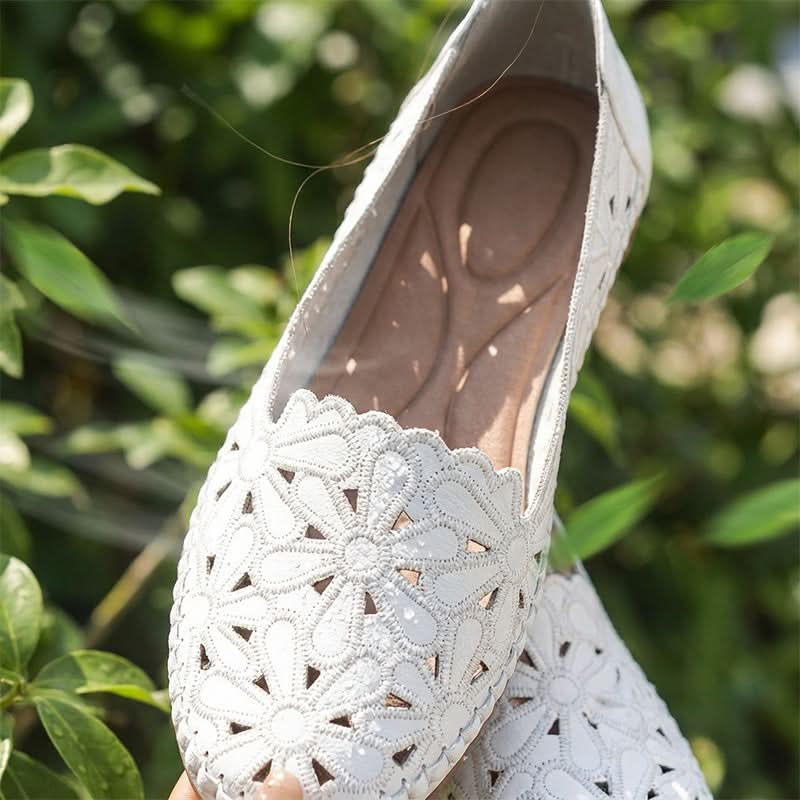 BUTY WSPIERAJĄCE STRIDEEASE